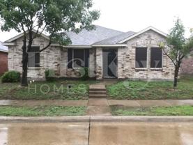 1933 Rosa Parks Blvd - Photo 1 of 1