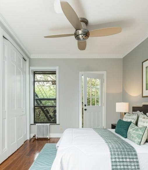 E 8th St #B2 - Photo 2 of 9