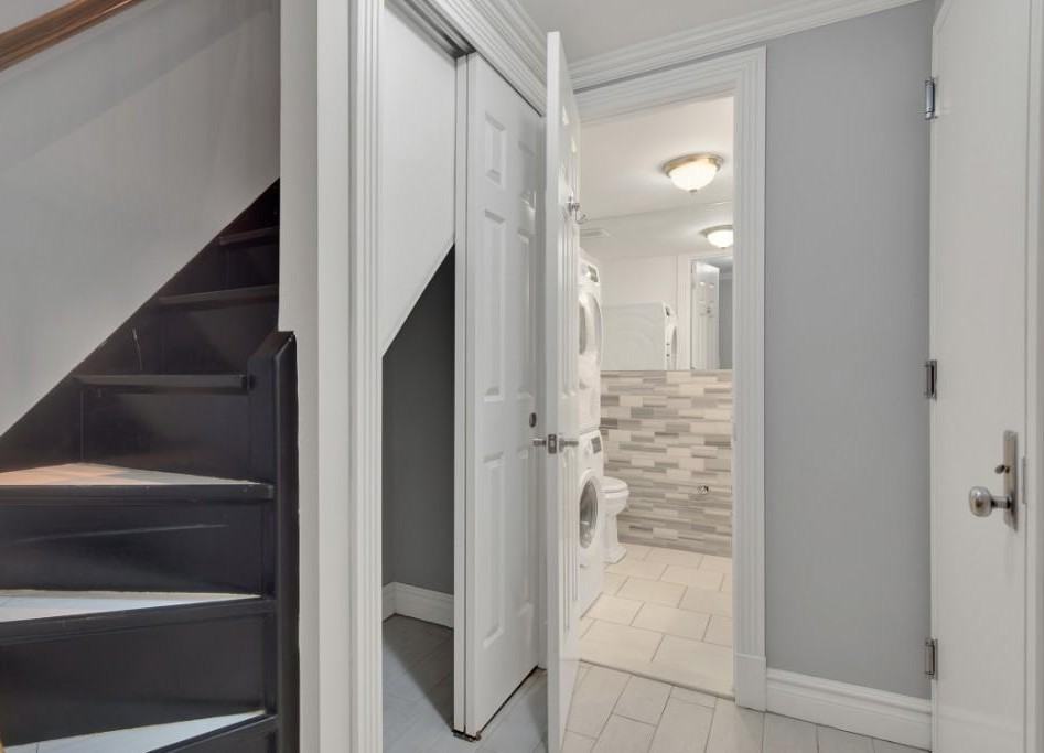 Avenue B #A - Photo 6 of 10