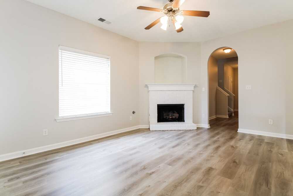 10181 Sorento Place - Photo 5 of 17