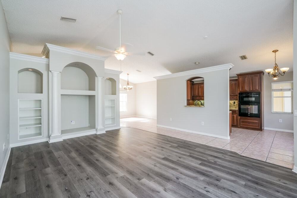 9233 Buena Mesa Dr - Photo 3 of 16