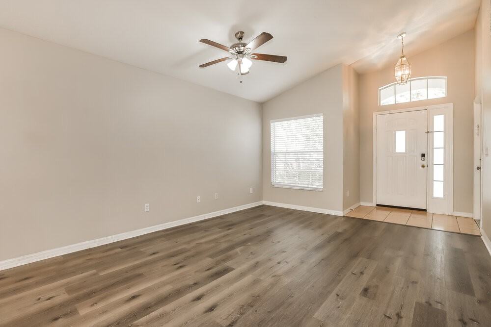 11722 Mango Cross Ct - Photo 3 of 16