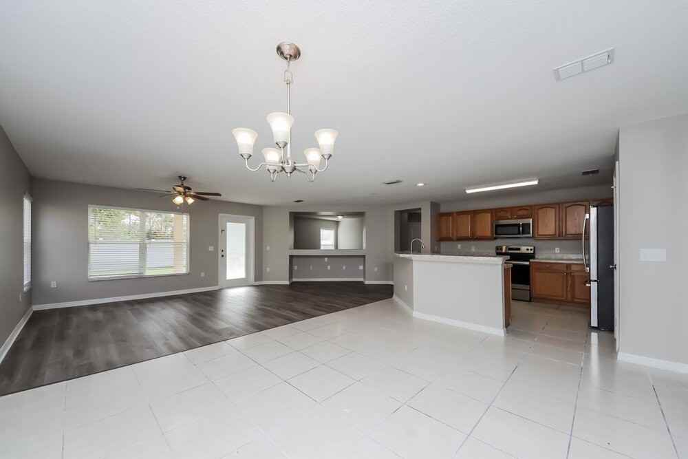 4550 Ross Lanier Ln - Photo 4 of 15