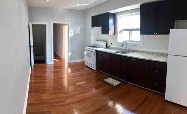796 Ossington Avenue #1 - Photo 4 of 9