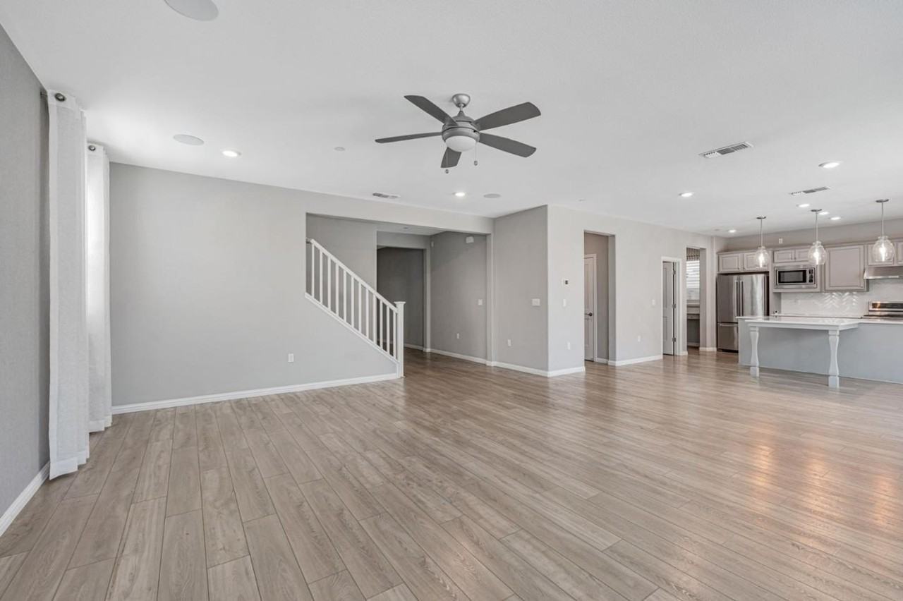 3057 Garden Farms Ave - Photo 3 of 10