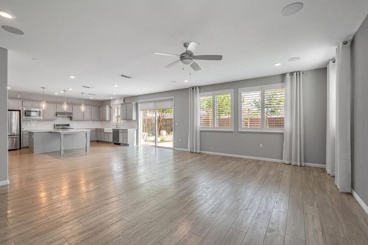 3057 Garden Farms Ave - Photo 4 of 10