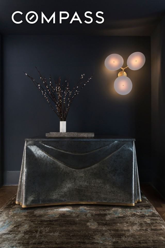 530 Park Ave #2F - Photo 6 of 18