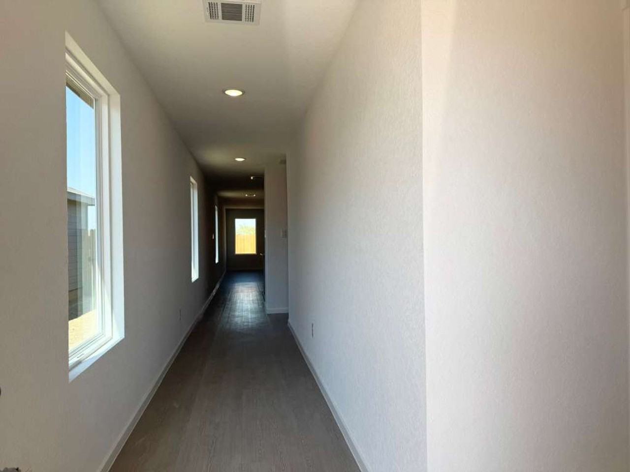 10319 Muniz - Photo 2 of 14