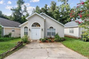2961 Viking Way - Photo 1 of 1