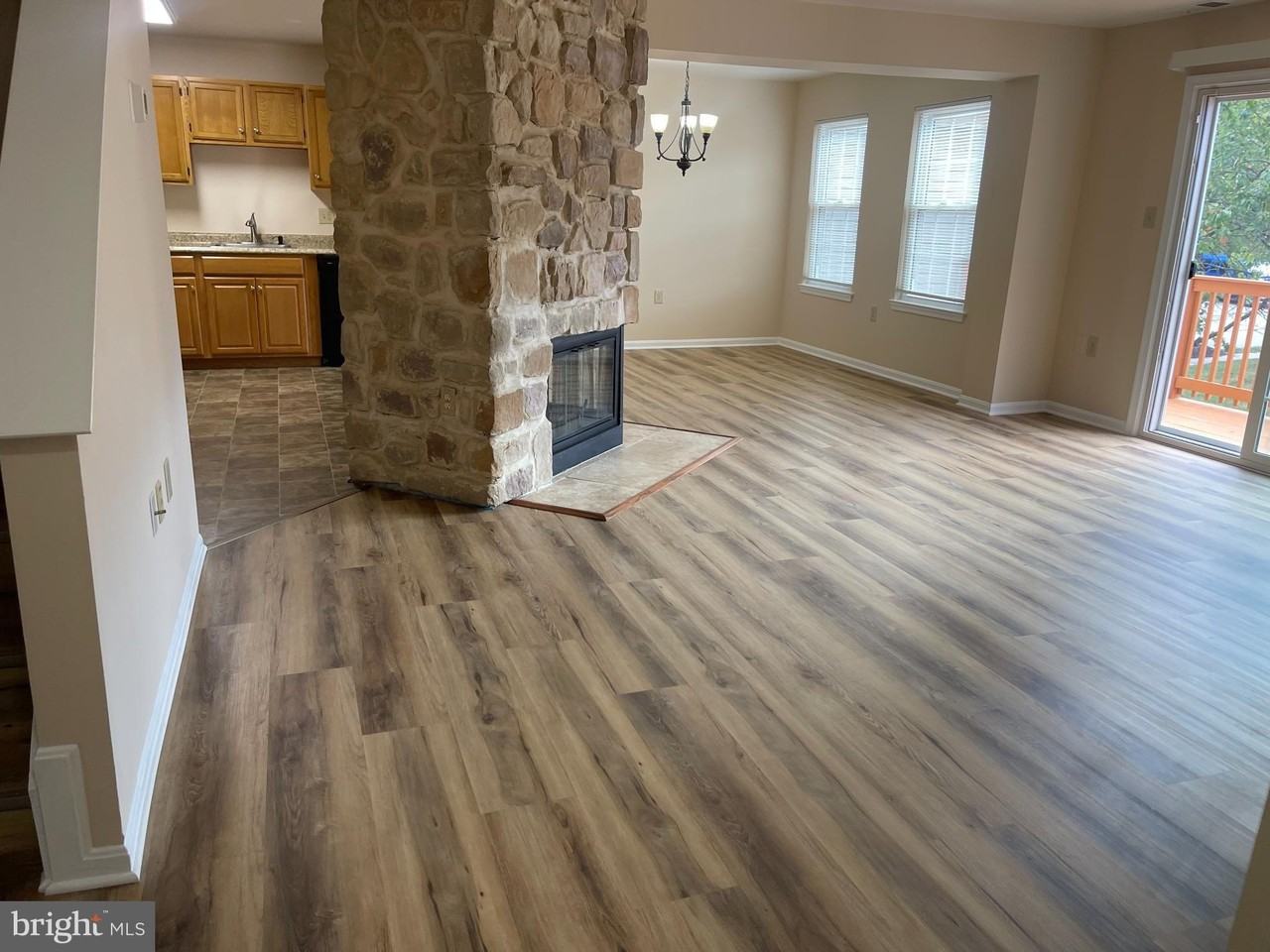 4140 Hunters Hill Circle #4140 - Photo 3 of 18