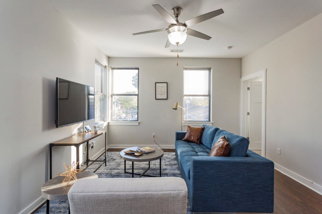 1016 18th Avenue South - Photo 5 of 24