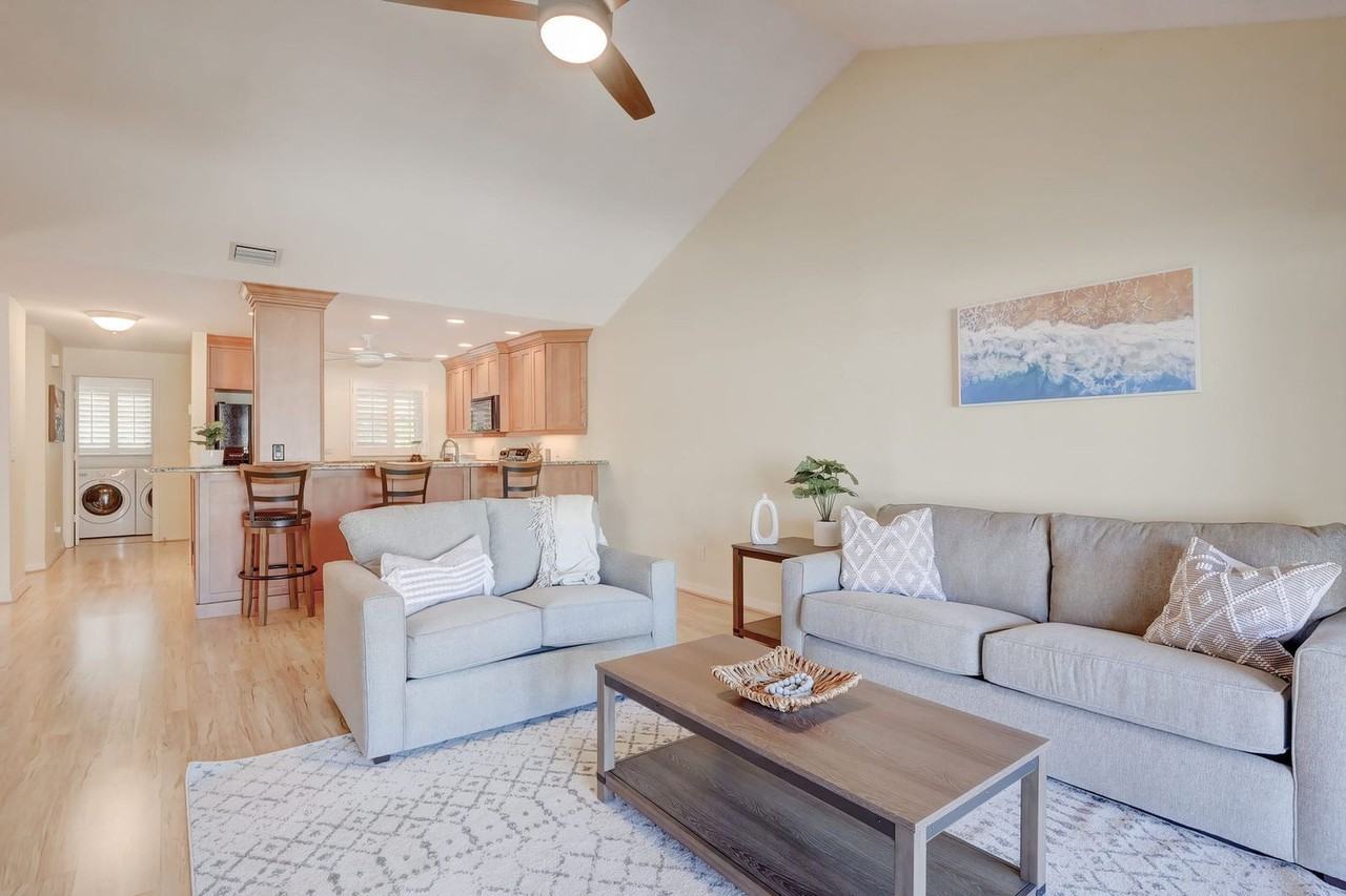 1501 Chesapeake Ave #1296210P - Photo 2 of 34