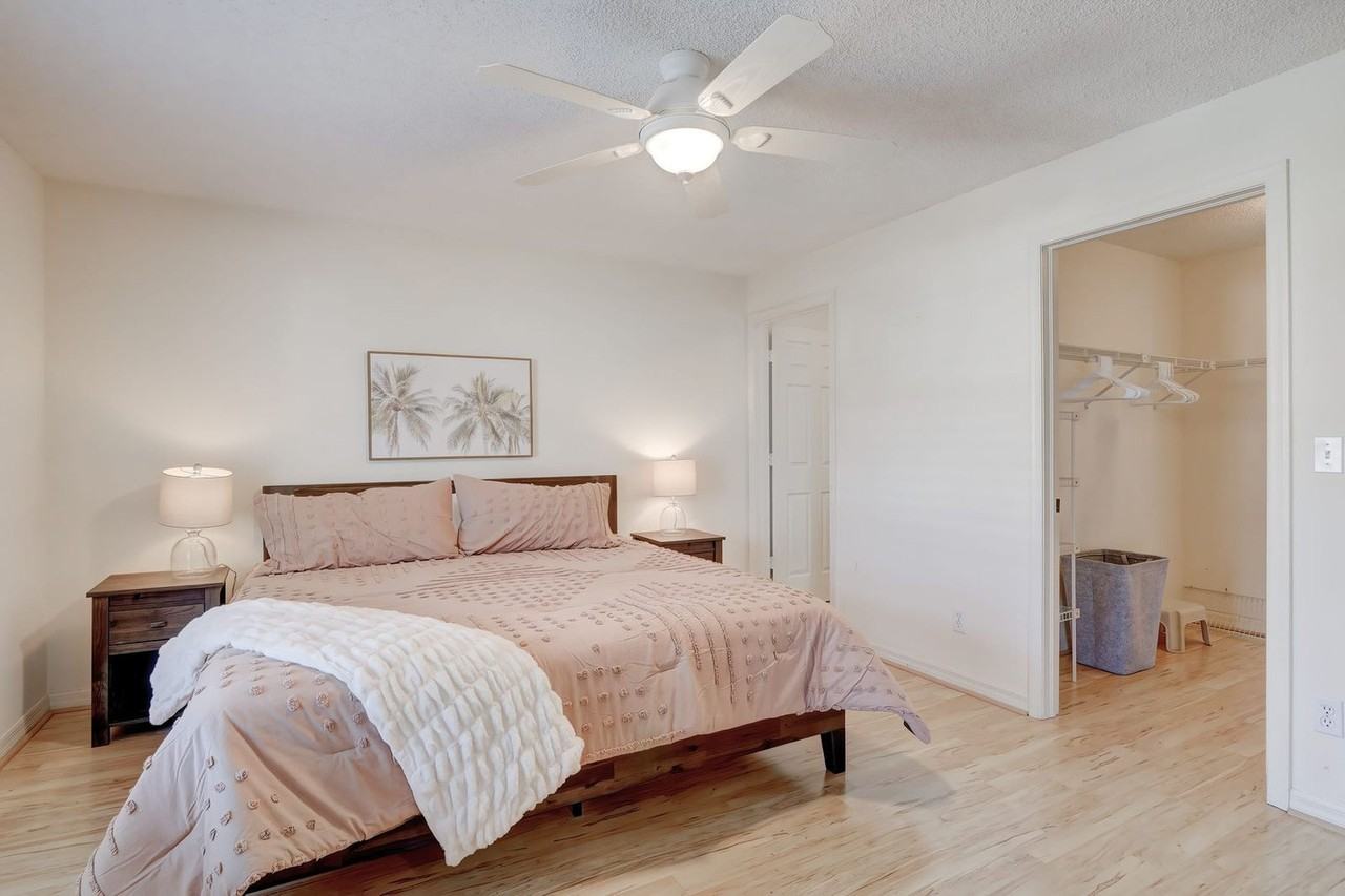 1501 Chesapeake Ave #1296210P - Photo 6 of 34