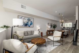 551 Hawthorn St - Photo 1 of 1