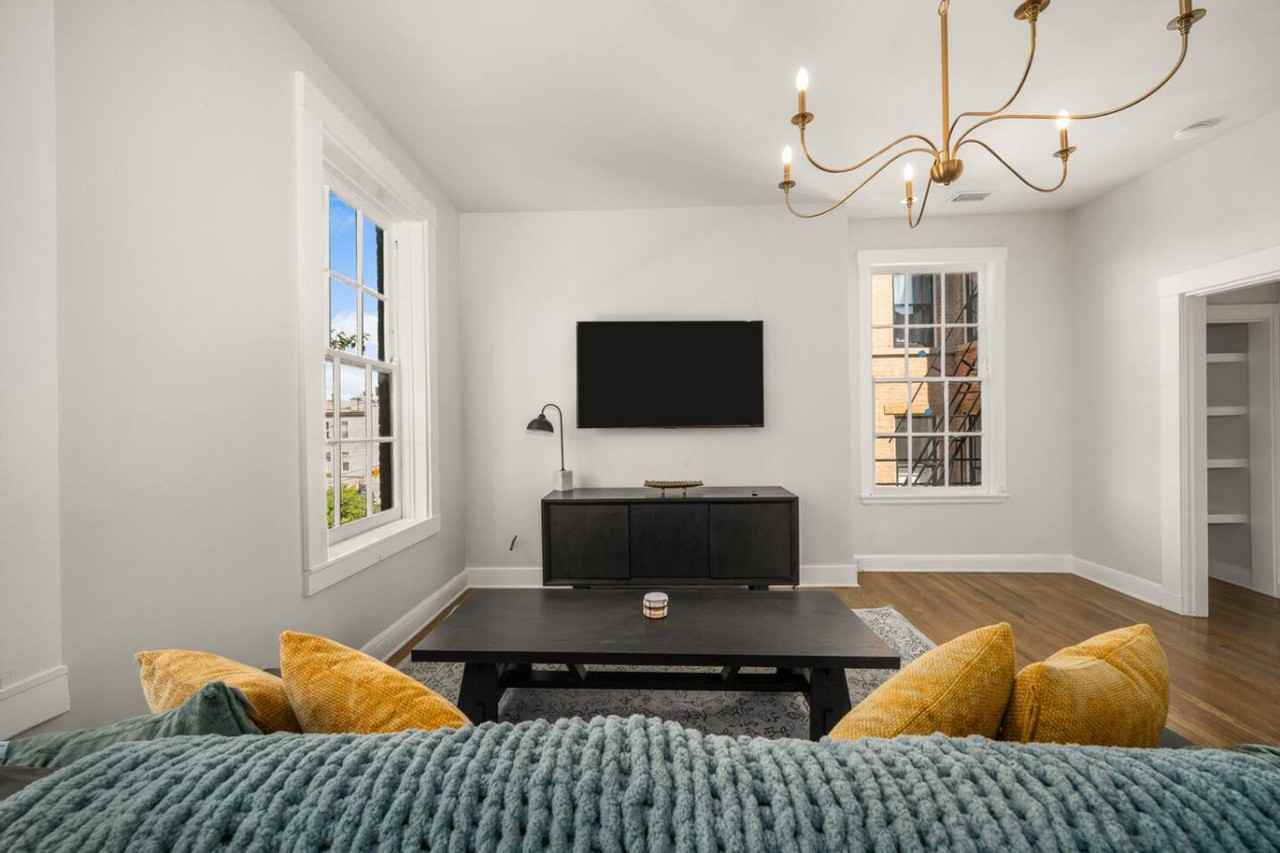 1326 Broadway - Photo 3 of 87