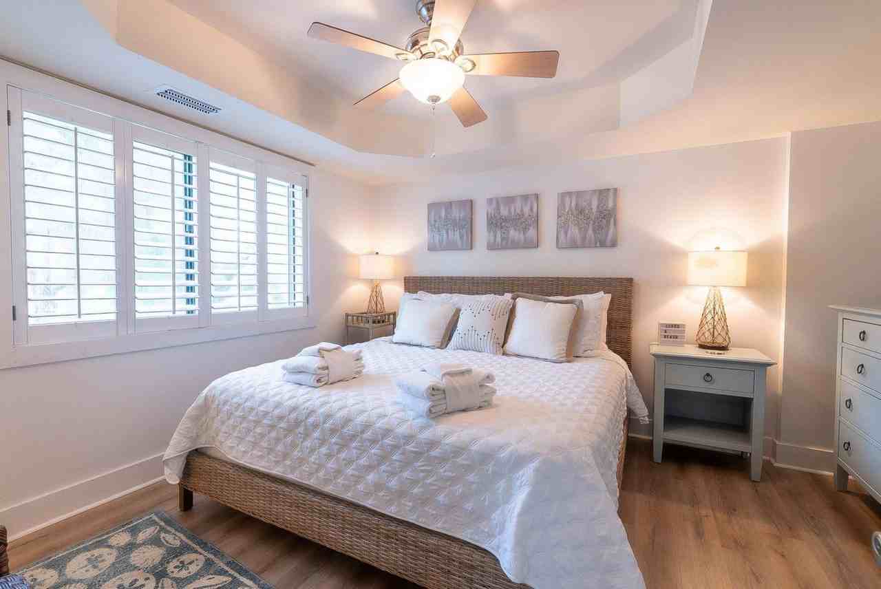 85 Folly Field Rd #1316236P - Photo 6 of 34