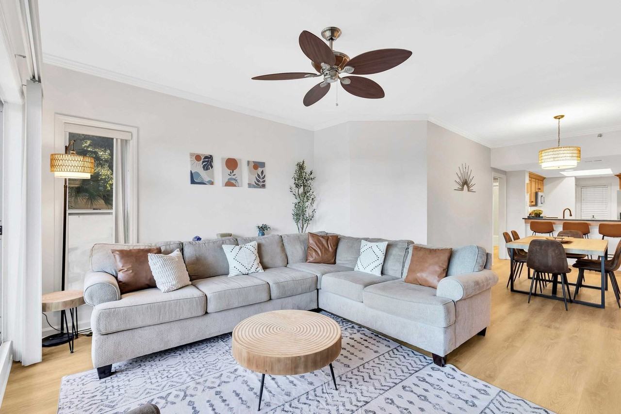 77 Ocean Ln #1316255P - Photo 4 of 49