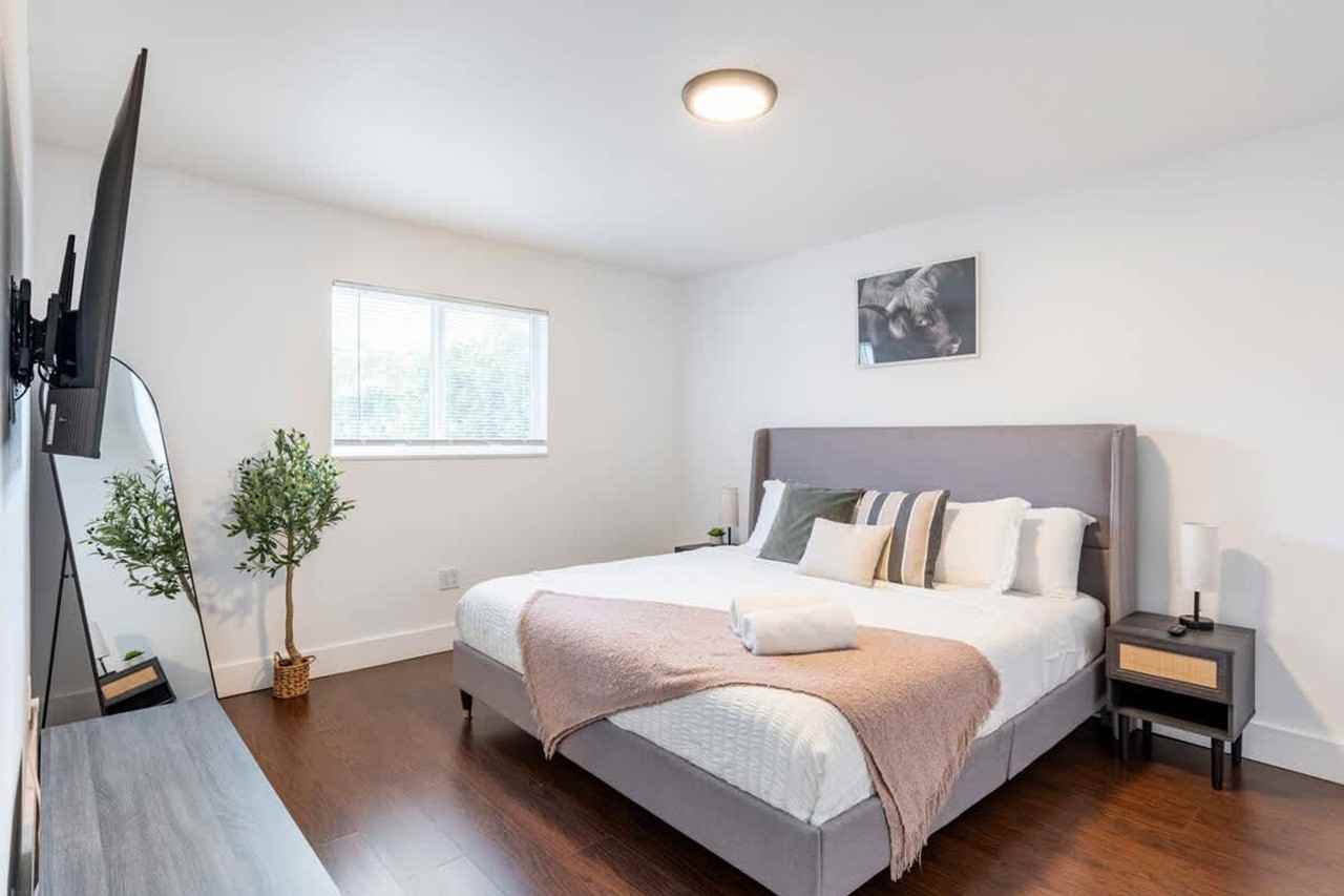 7313 Sw 16th Ter #1317401P - Photo 3 of 50