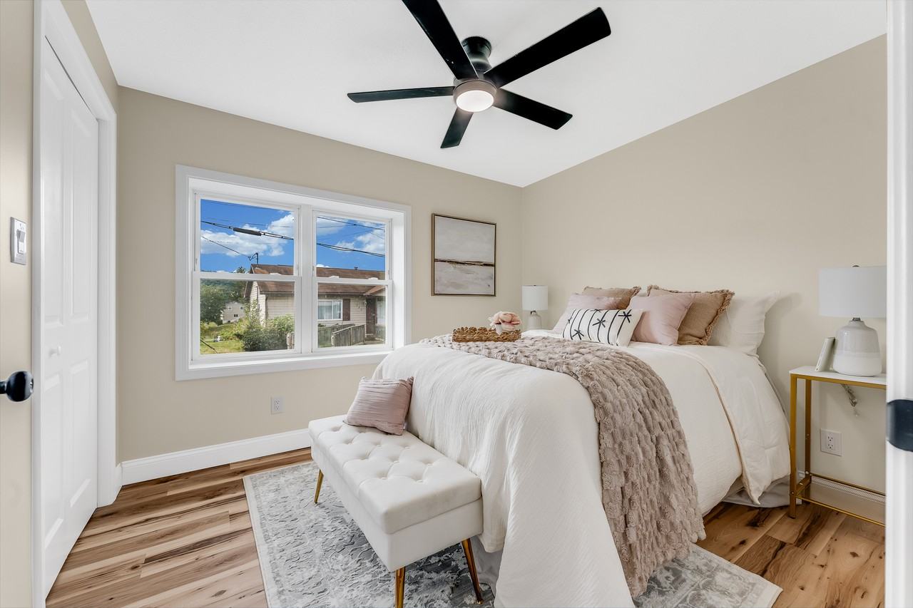 532 Herman Avenue - Photo 4 of 12