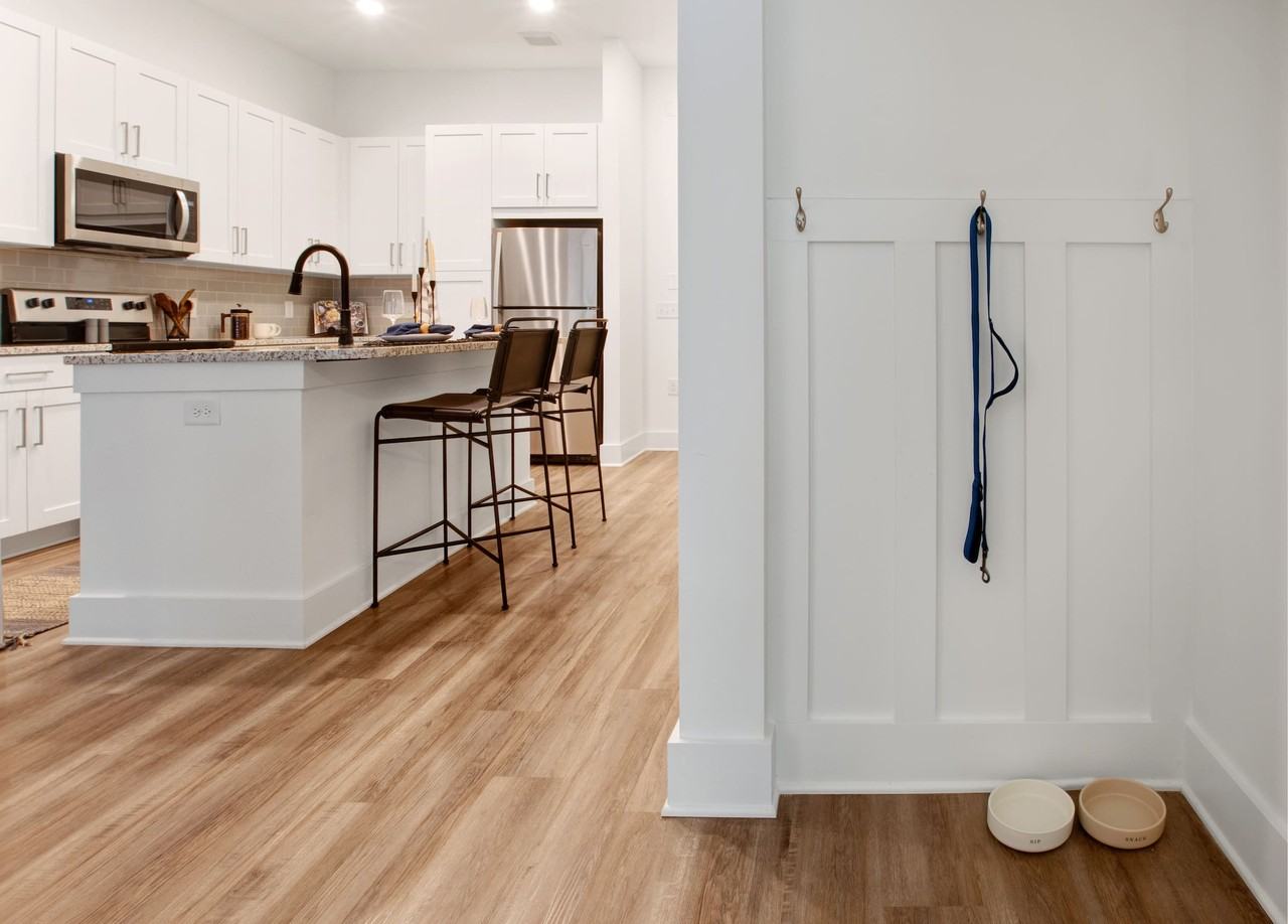 The Darnell - Photo 3 of 58