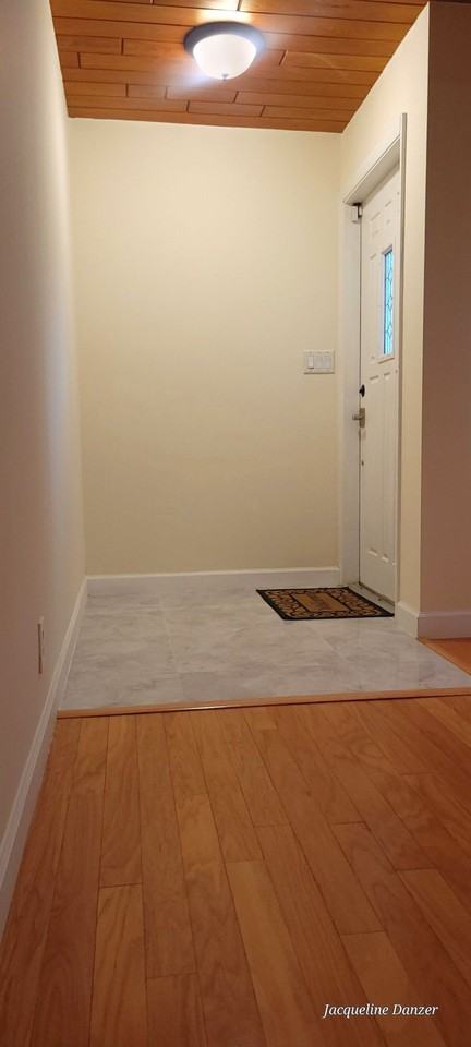 2241 Northeast 38th Street - Photo 2 of 25