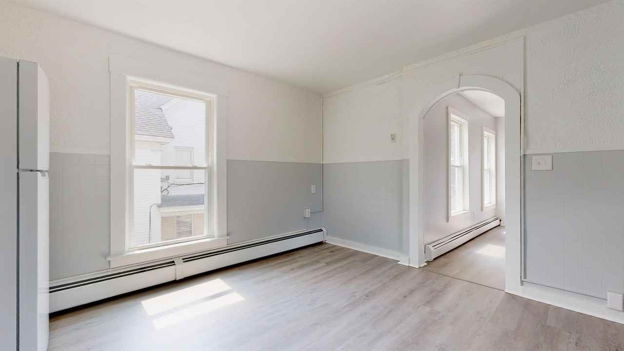 21 Riverbank Ct #C - Photo 2 of 29