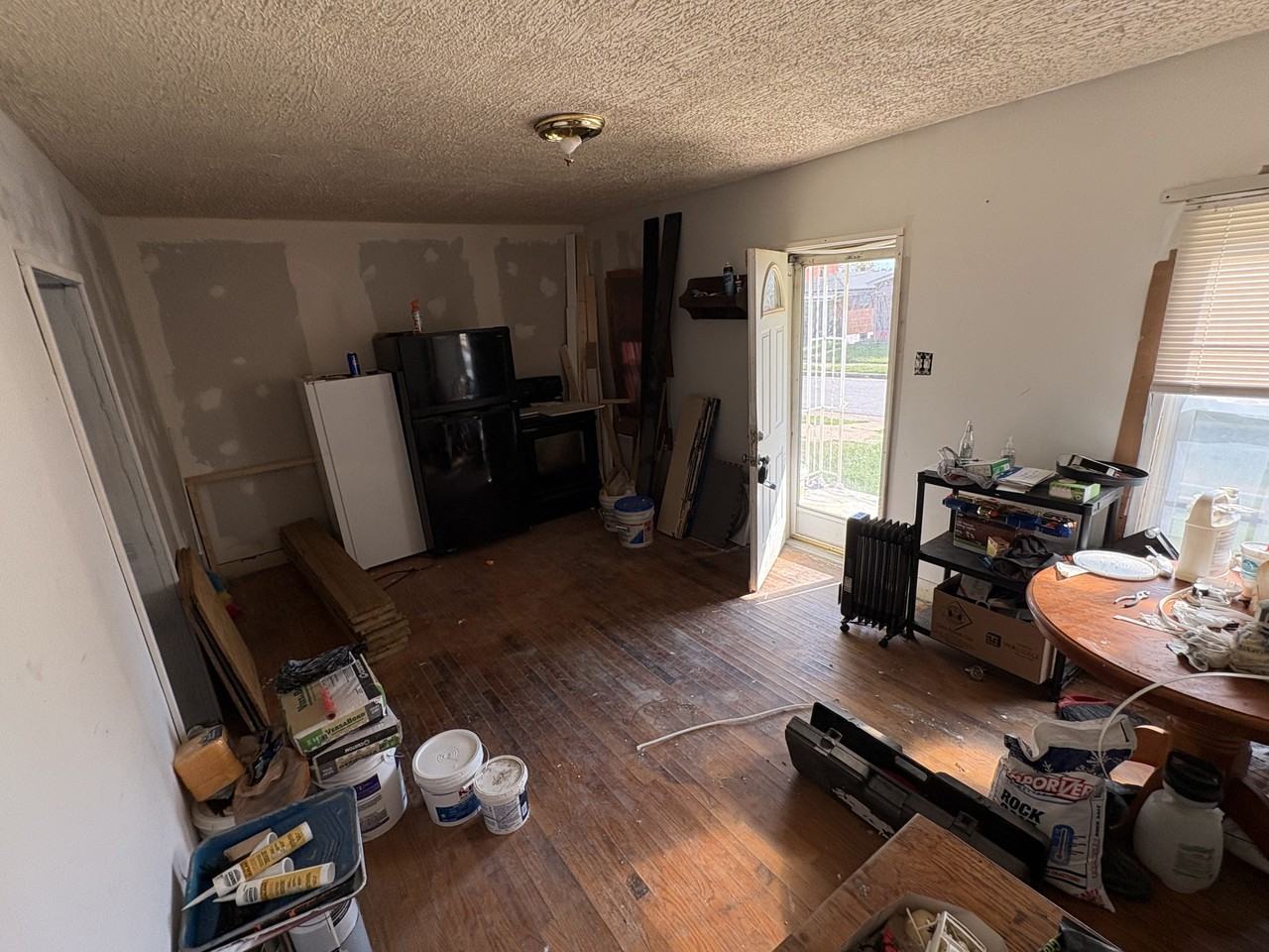 5917 Emma Ave - Photo 5 of 5