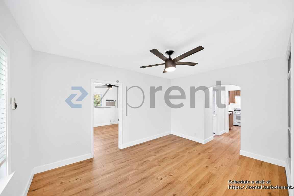 5185 Olivewood Ave - Photo 2 of 13