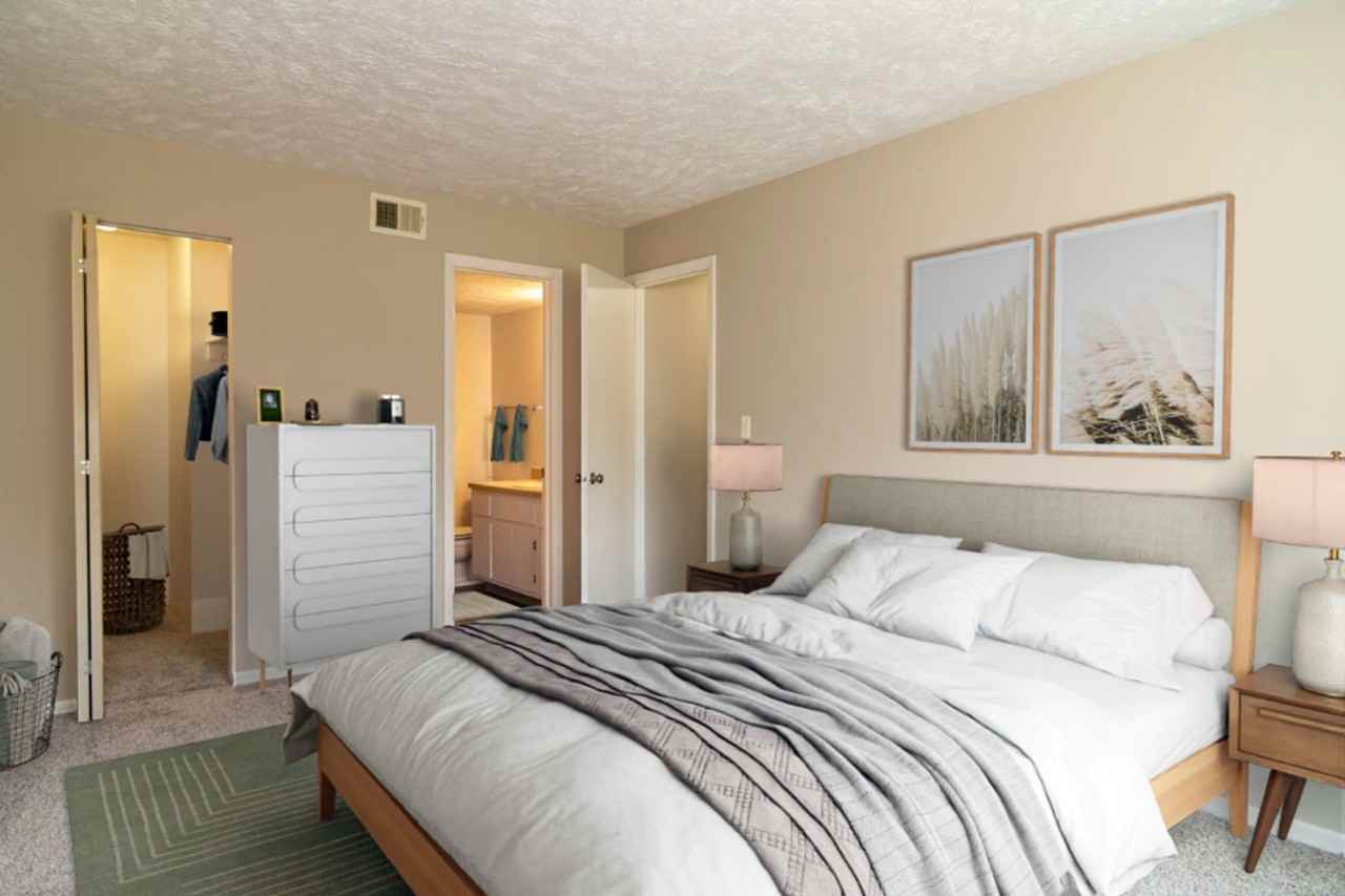 Country Club Lincoln - Photo 7 of 26