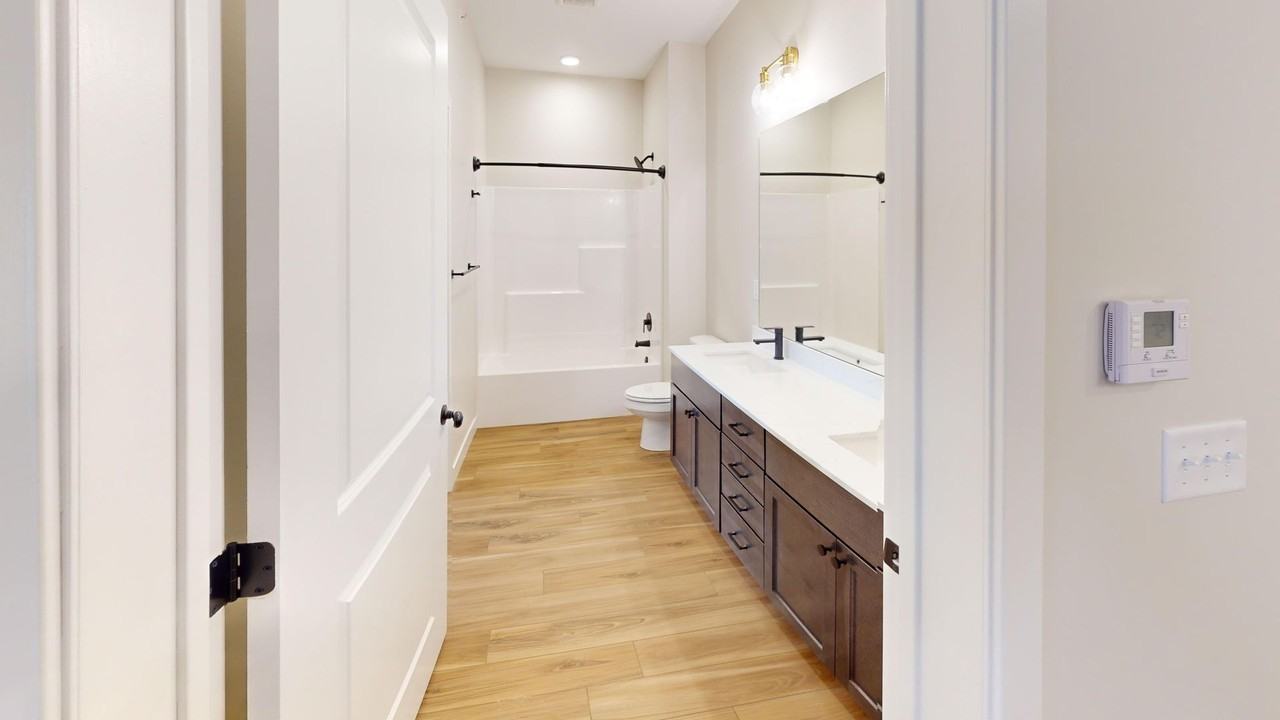 Carden Springs - Photo 4 of 50