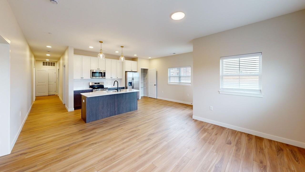 Carden Springs - Photo 5 of 50