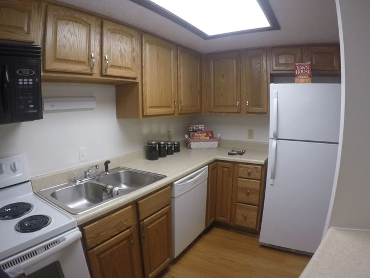 224-240 S Salisbury St - Photo 2 of 12