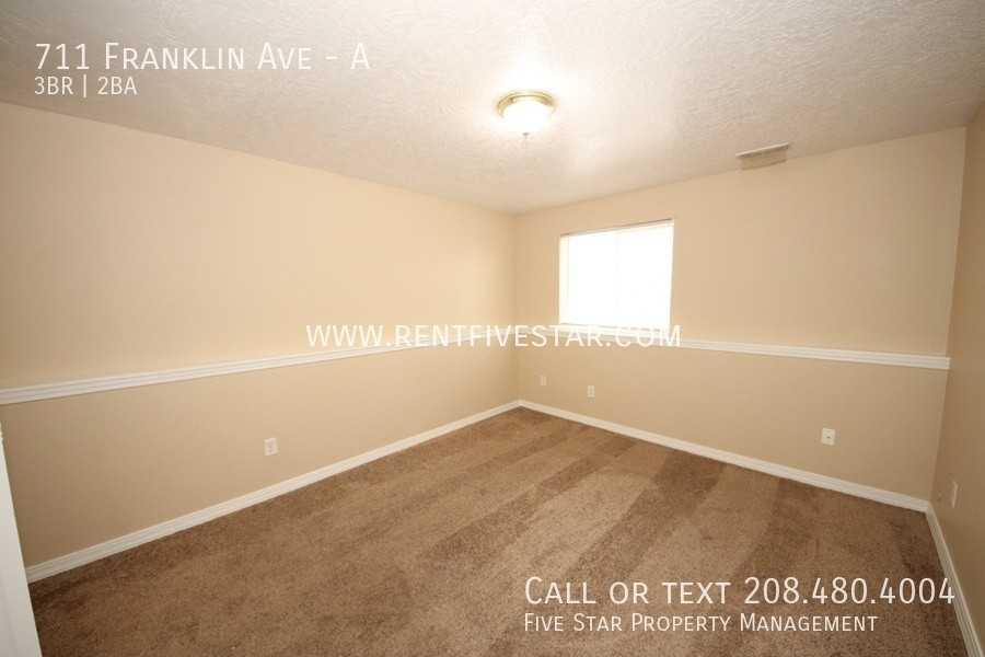 711 Franklin Avenue #A - Photo 5 of 12