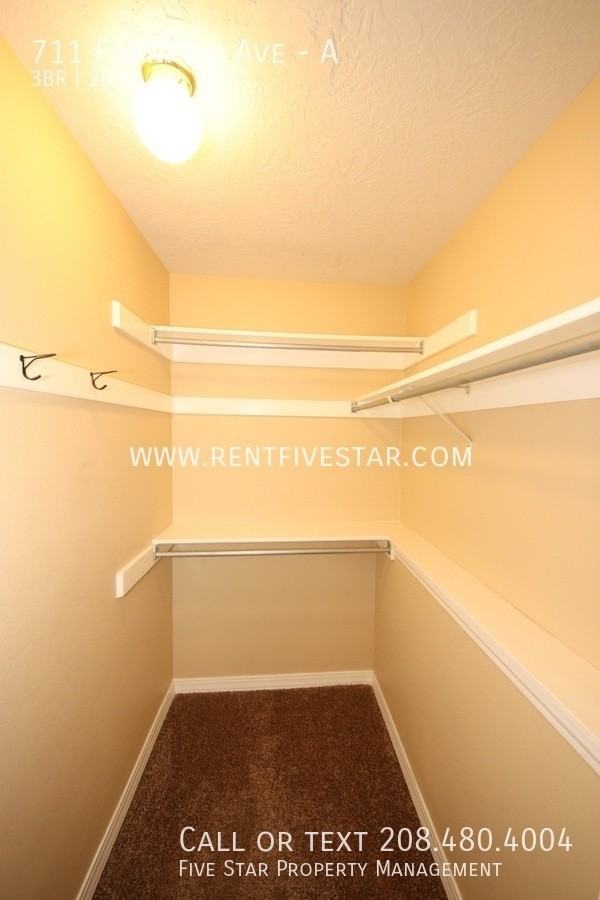 711 Franklin Avenue #A - Photo 7 of 12