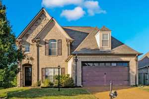 featured image of 15 Willow Springs Ln