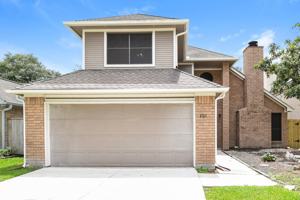 featured image of 4765 Oakmont Ct