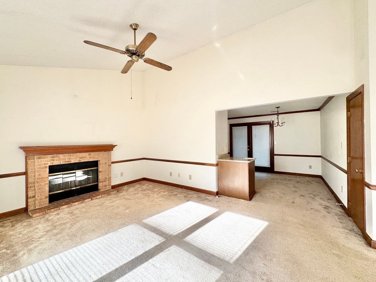 5125 Autumncrest Dr - Photo 2 of 16