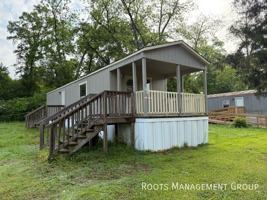 featured image of 2621 Jeffersonville Rd #10