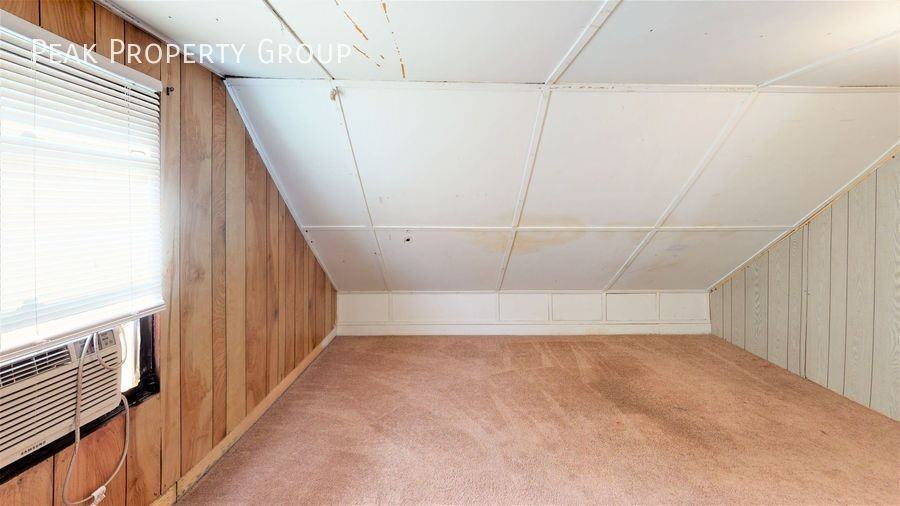 2358 Stratford Ave - Photo 6 of 14