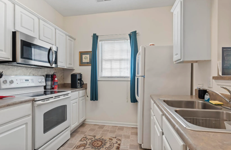 2090 Cross Gate Blvd #205 - Photo 7 of 50