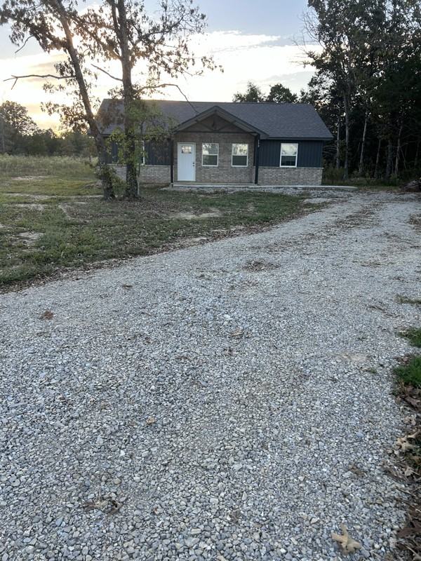 198 Rustic Ln - Photo 2 of 15