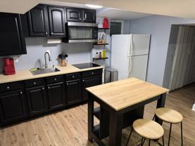 5006 Meadowbrook Dr - Photo 1 of 1