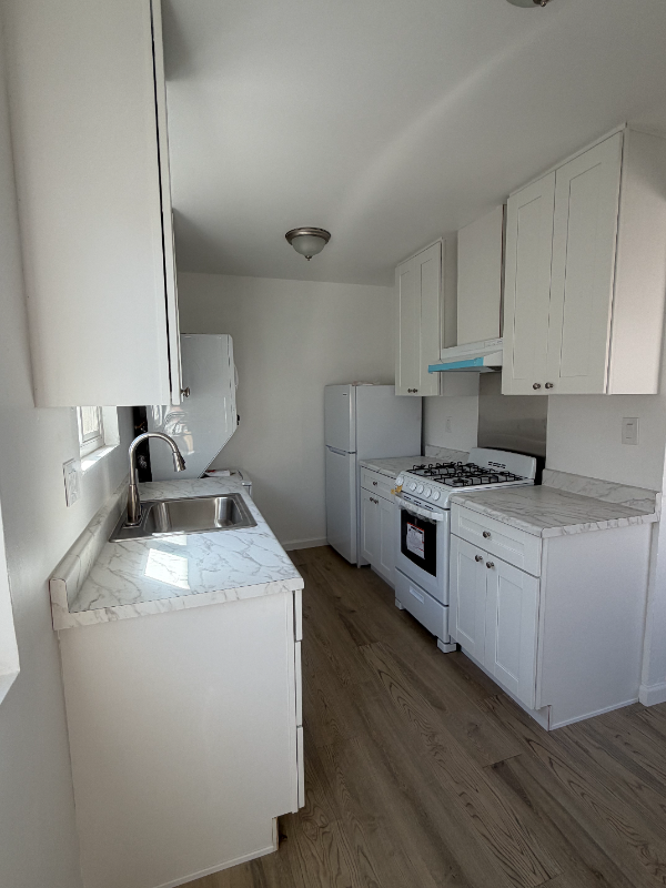 9719 Cherry Street #1 - Photo 2 of 10