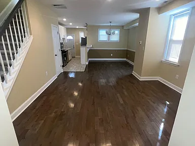 139 Ventnor Ter - Photo 2 of 13