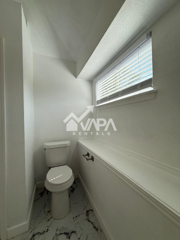 9002 Mouton - Photo 3 of 10