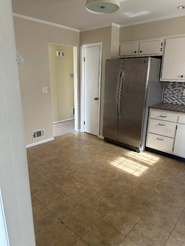 33A S Union Ave #2 - Photo 2 of 13