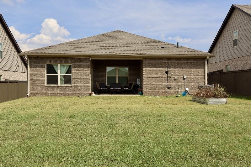 316 Temper St - Photo 3 of 15