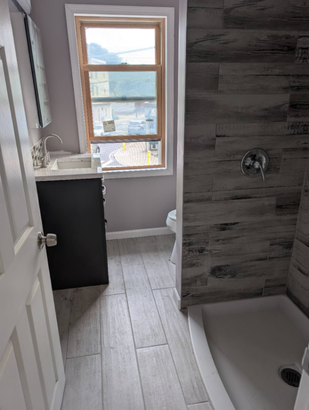 1034 Washington St #1 - Photo 2 of 9