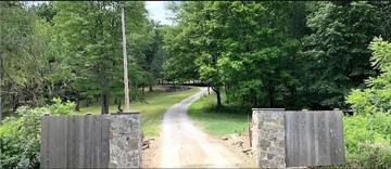 featured image of 772 Franklin Road