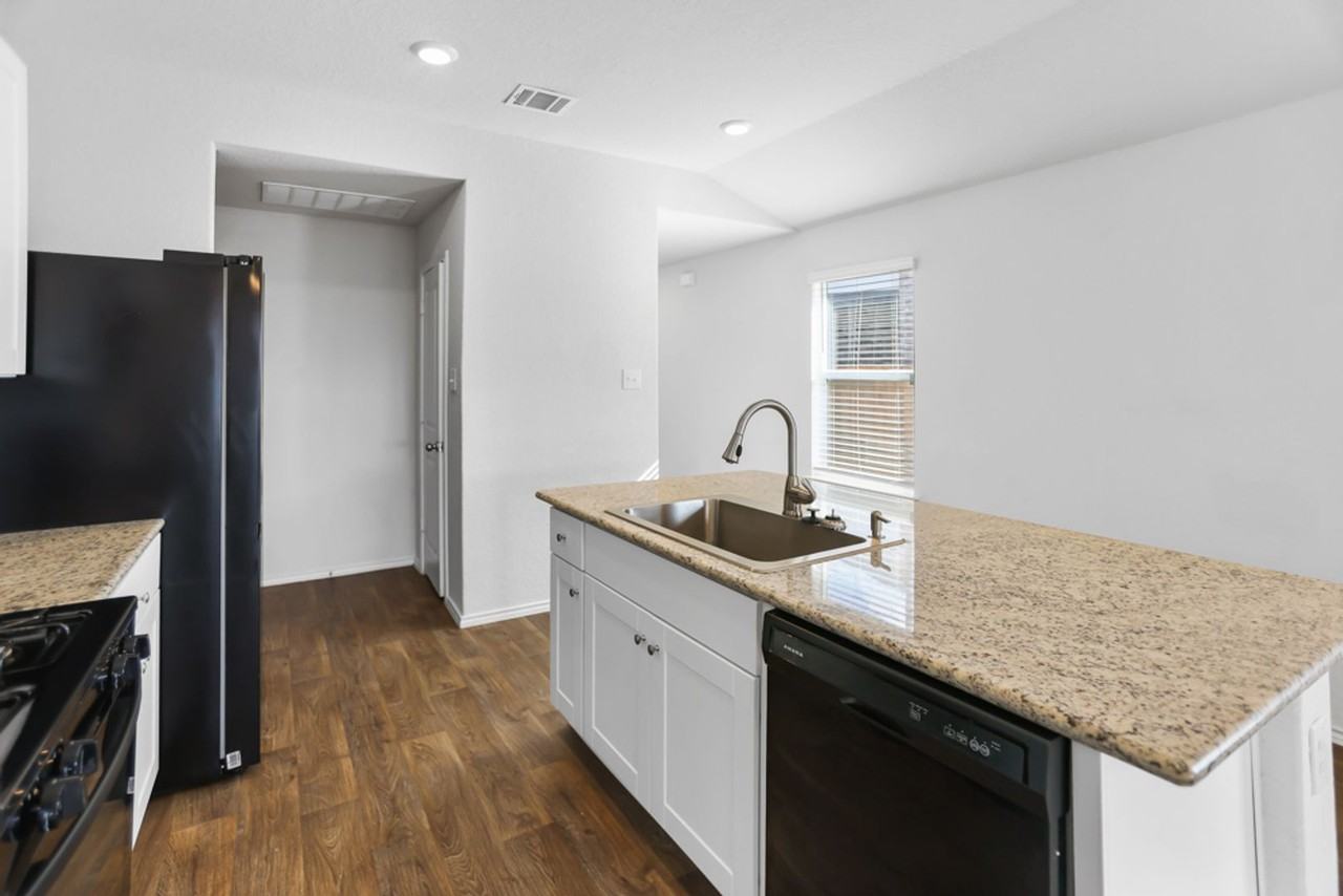 12106 Pease Riv - Photo 6 of 21